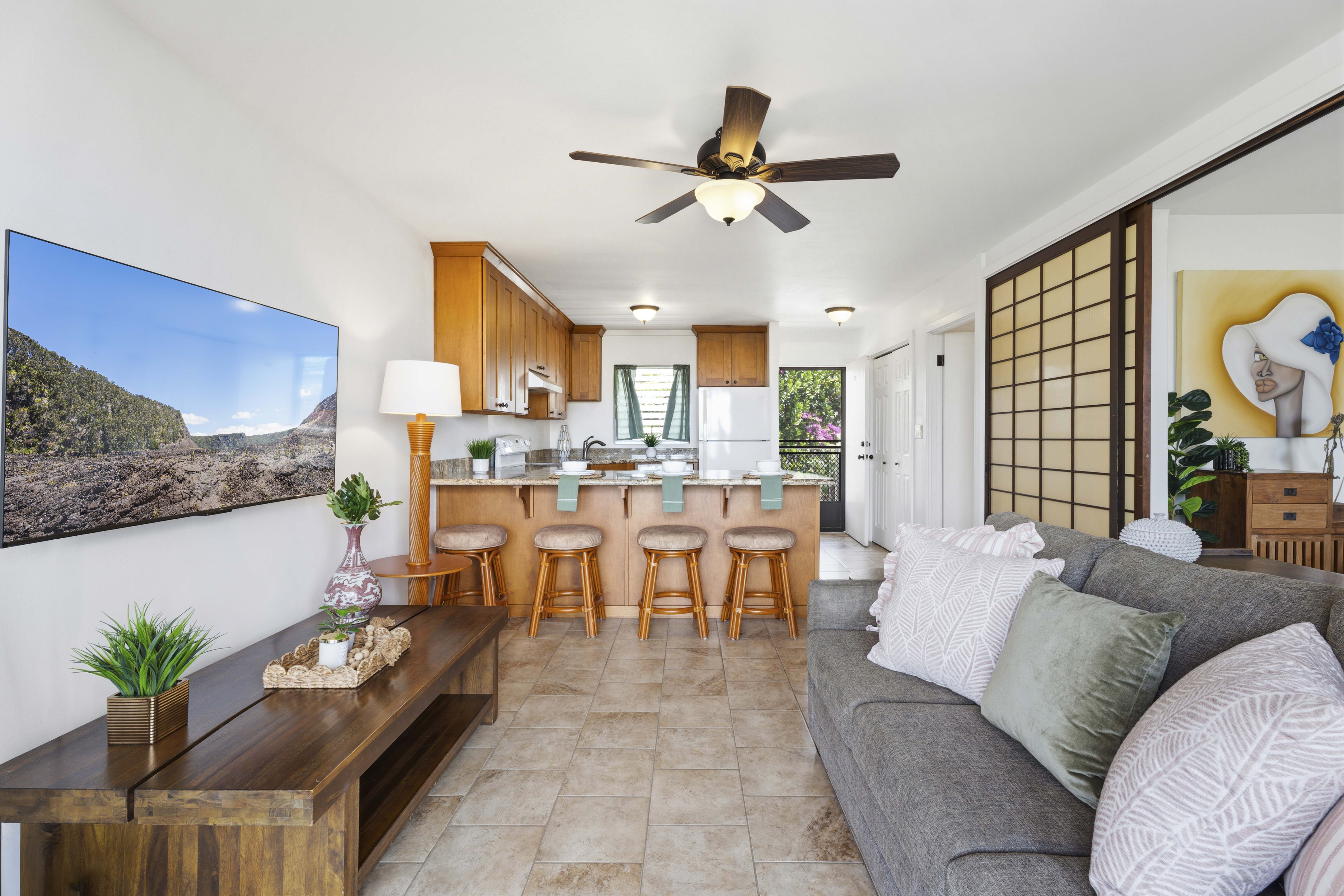 75-5766 Kuakini Highway, #307 — photo