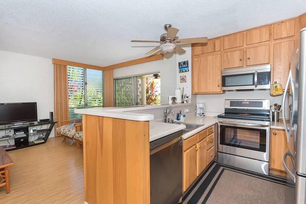 75-6016 Alii Dr, #108 — photo