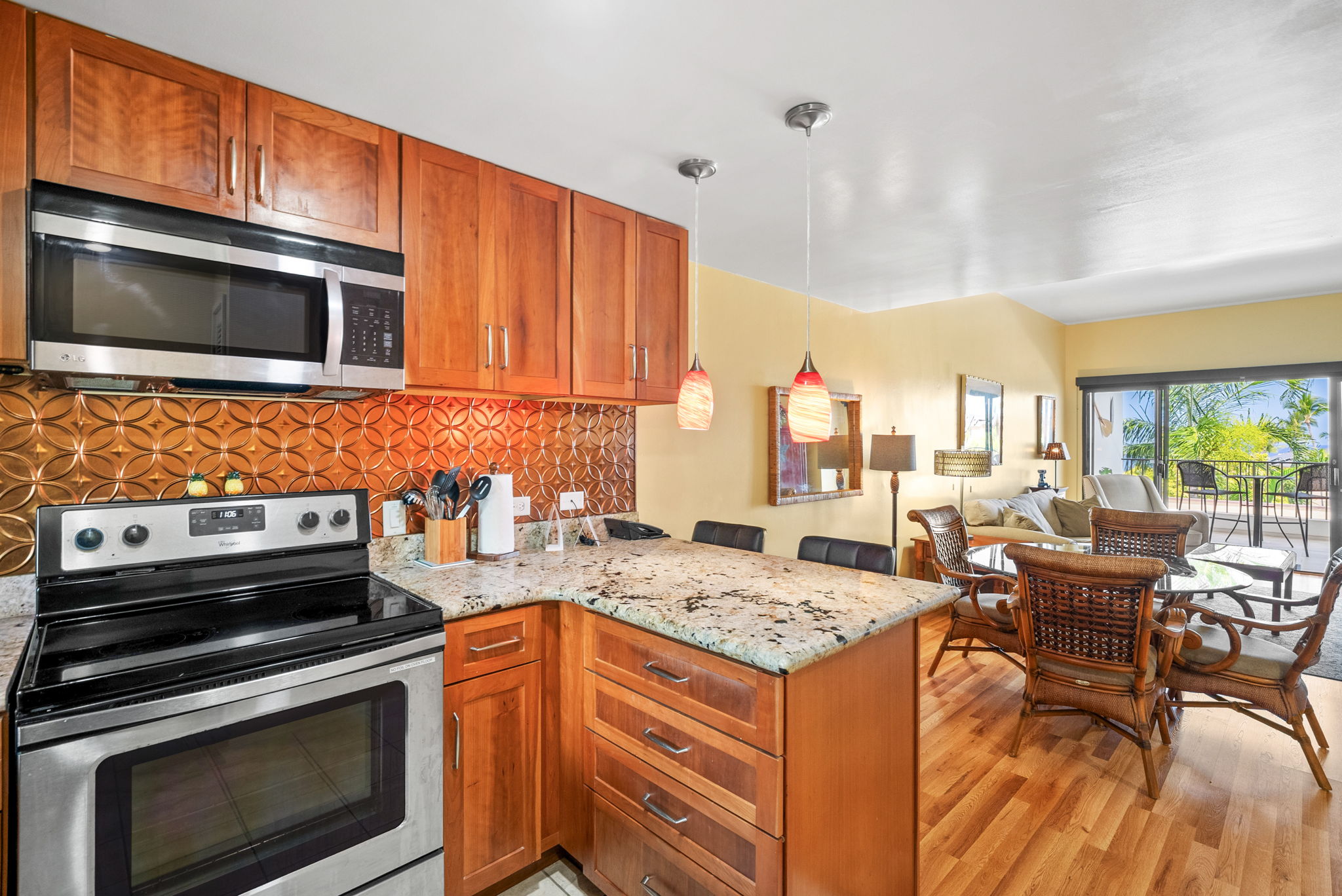 75-6040 Alii Drive, #623 — photo