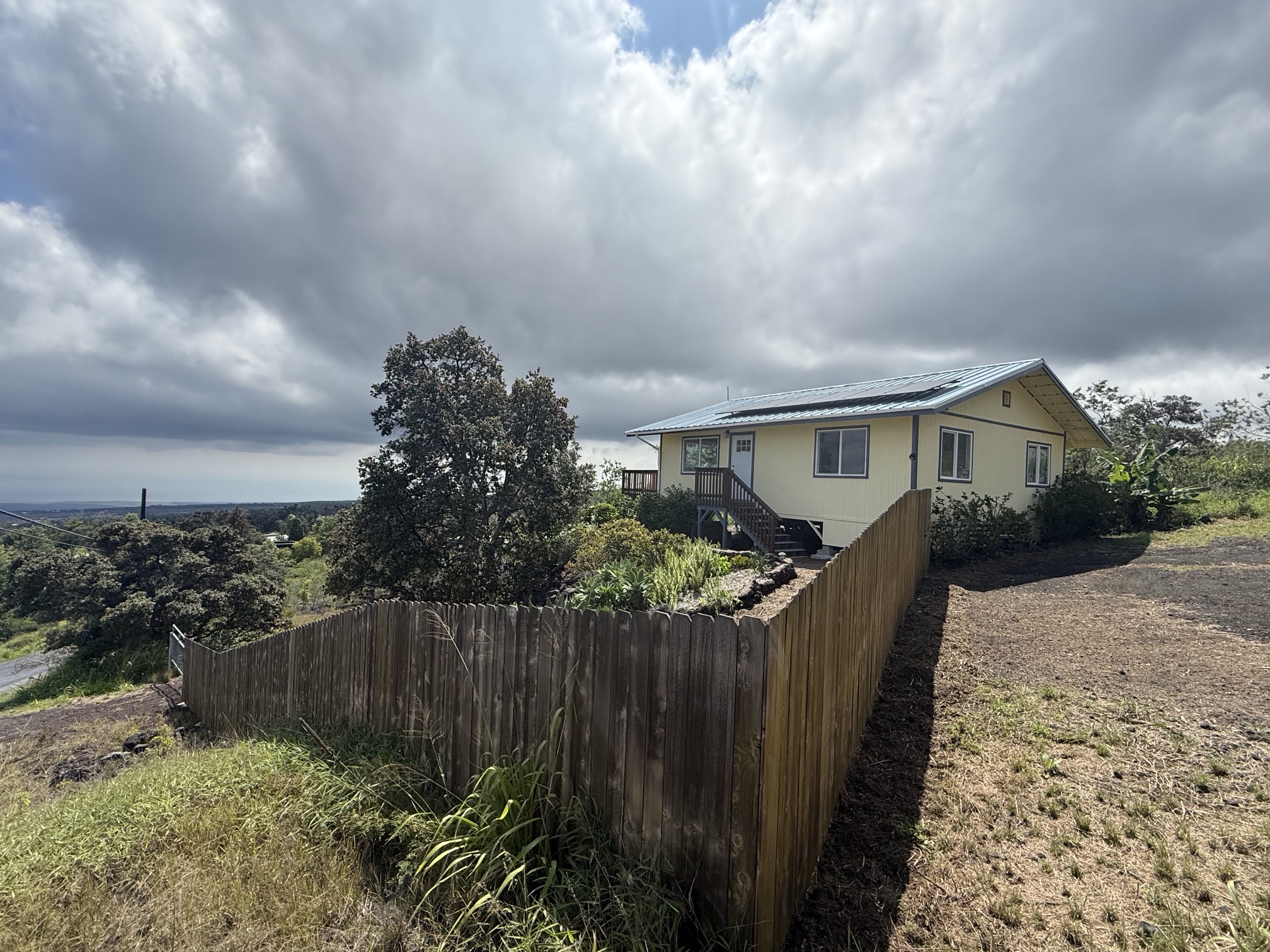 92-8353 Bamboo Ln — photo
