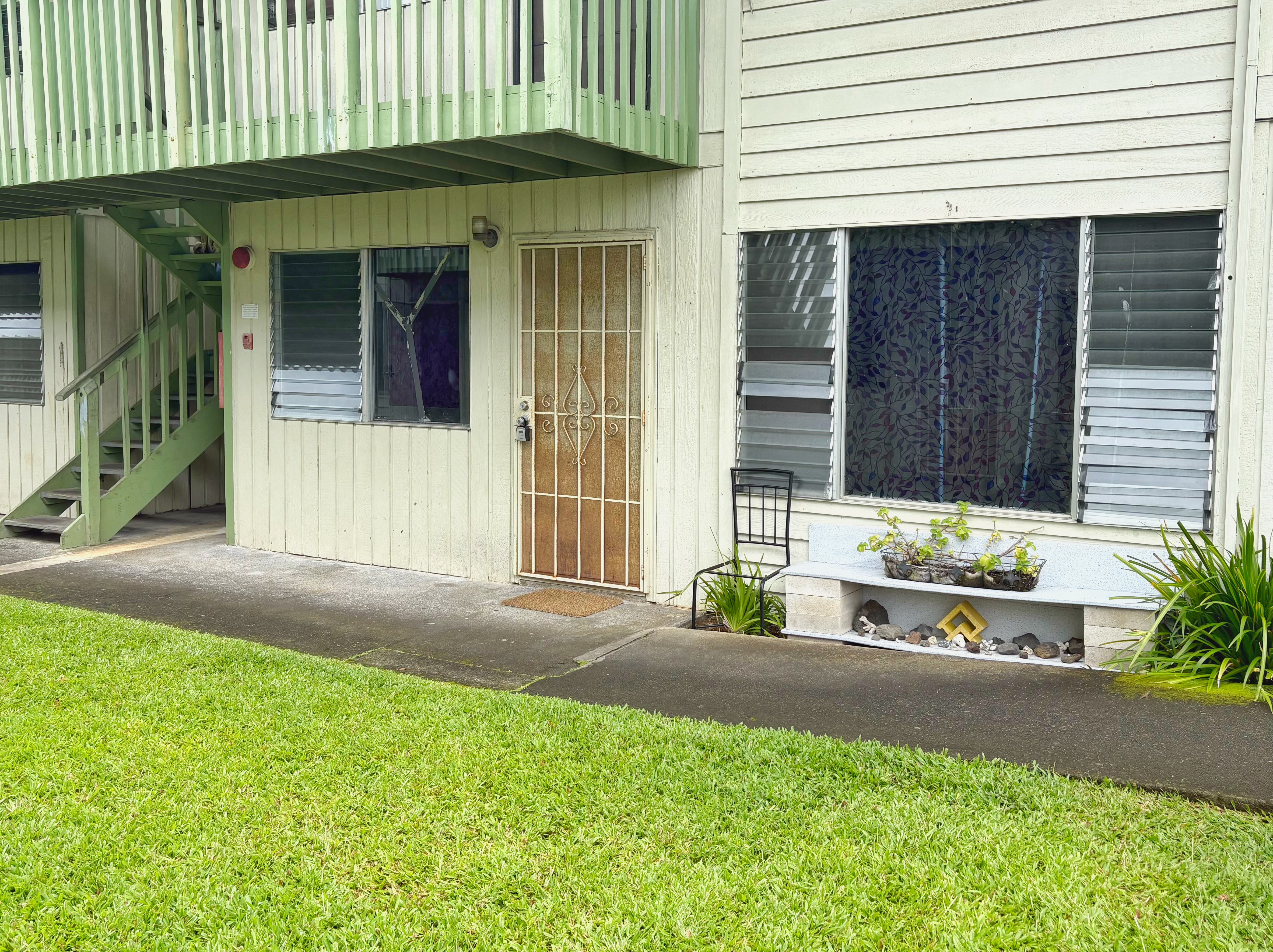 485 Waianuenue Ave, #122 — photo