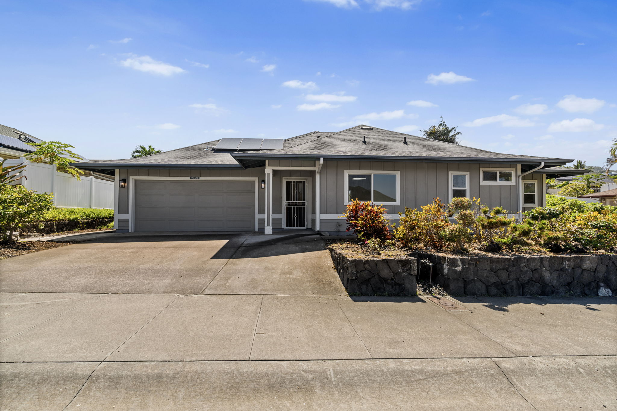 75-629 Opikanalani Pl — photo