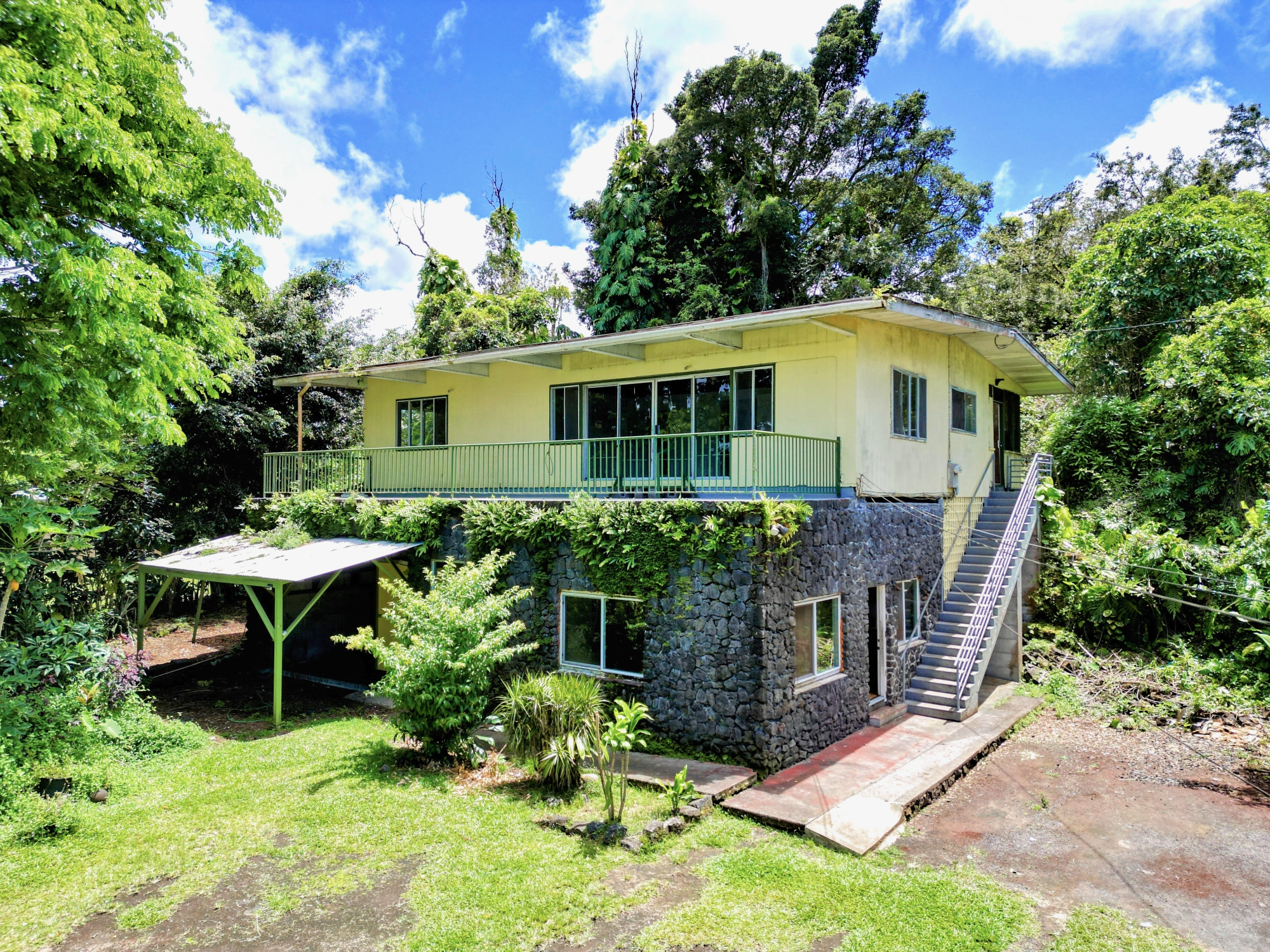 15-2714 Hee St — photo
