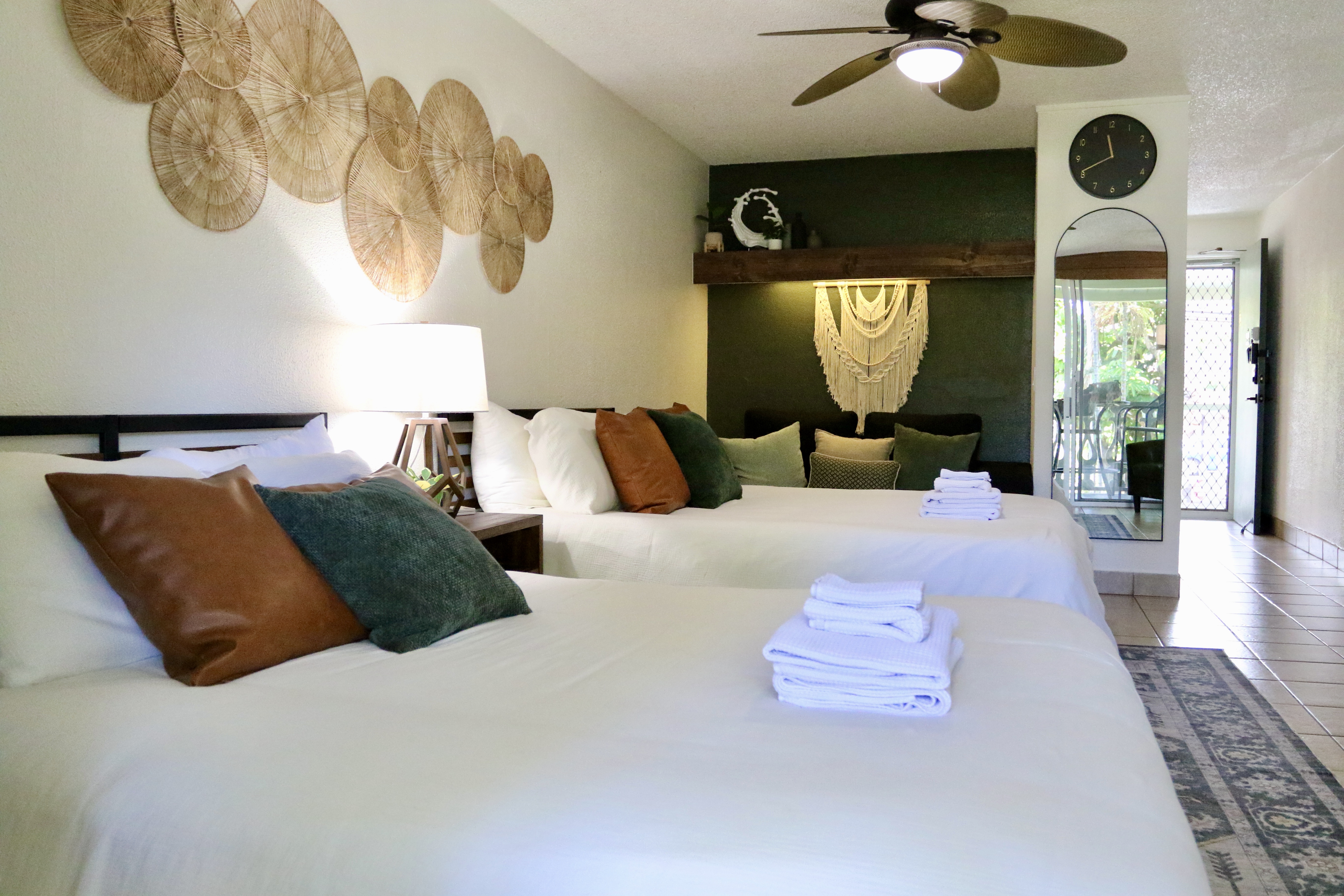 75-5776 Kona Islander Inn, #201 — photo