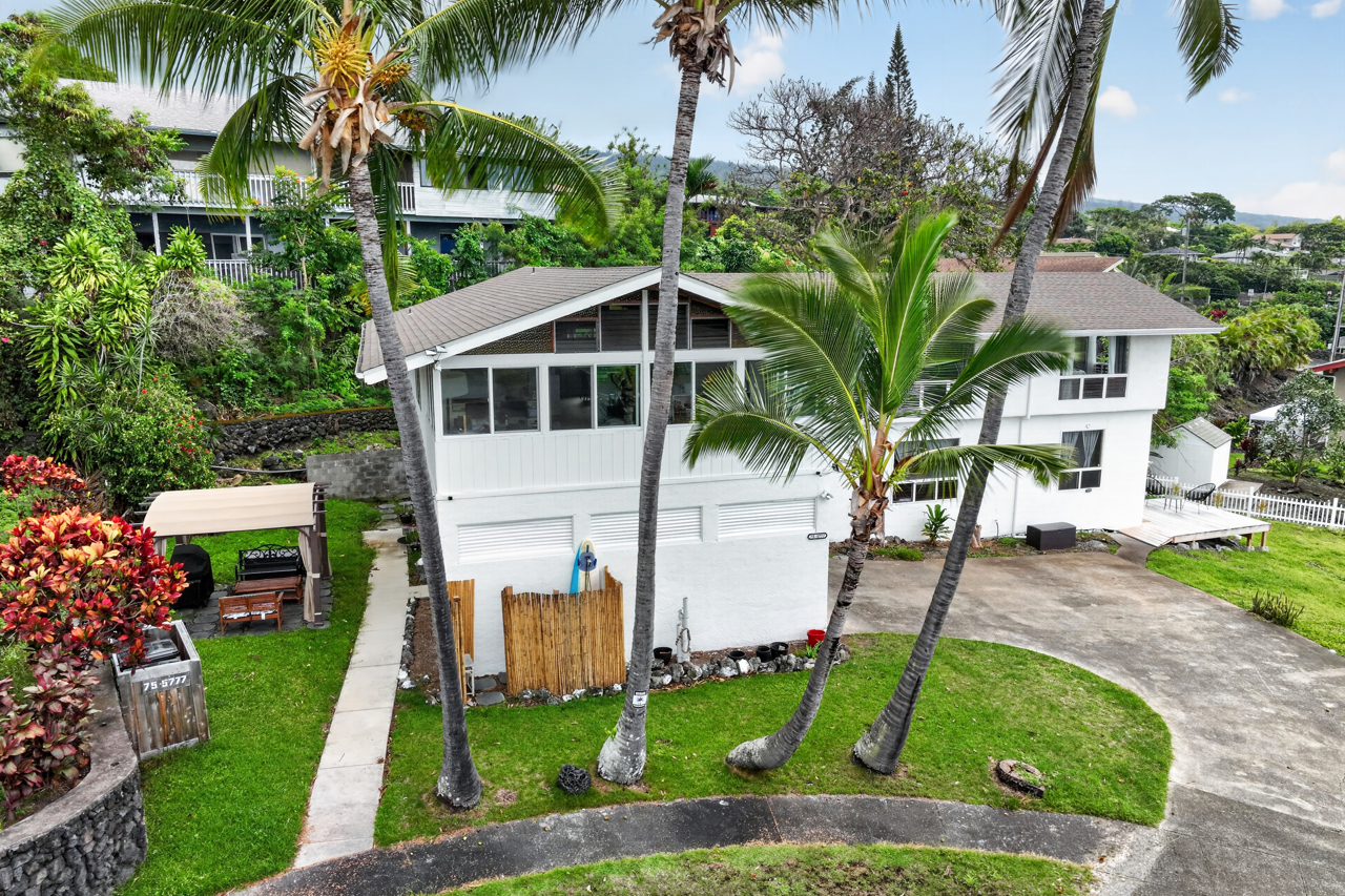 75-5777 Milena Pl — photo