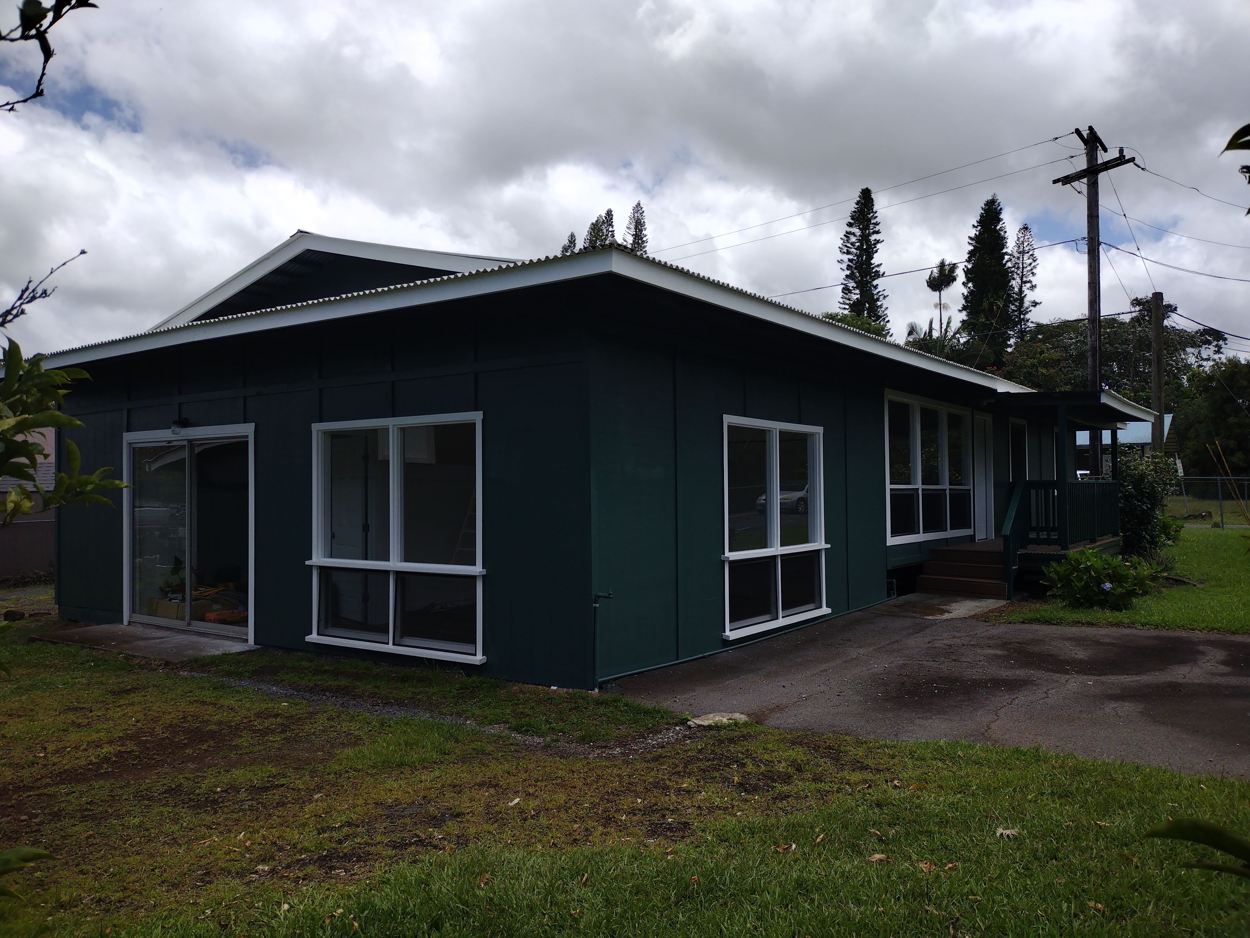 16-2035 Vanda Dr — photo