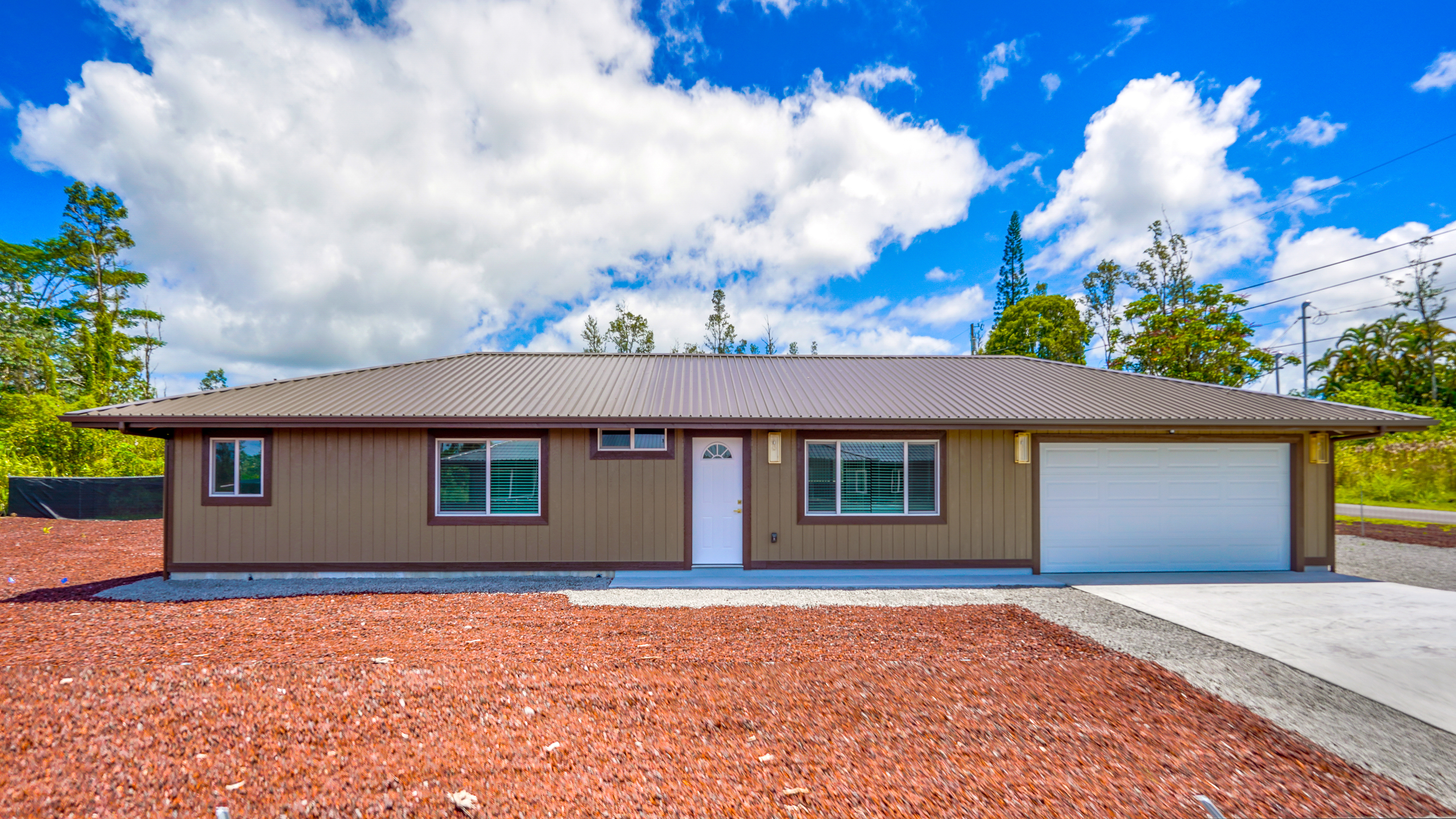 16-2083 Sandalwood Dr — photo
