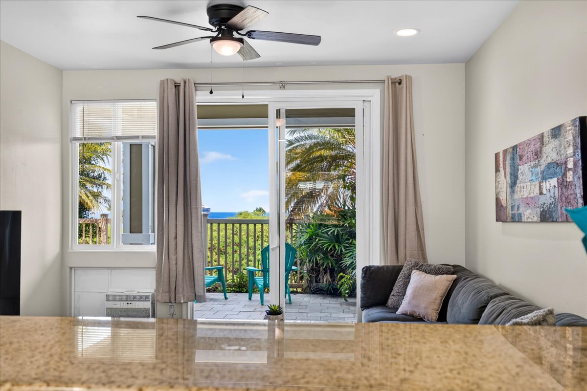 75-6009 Alii Dr, #M3 — photo