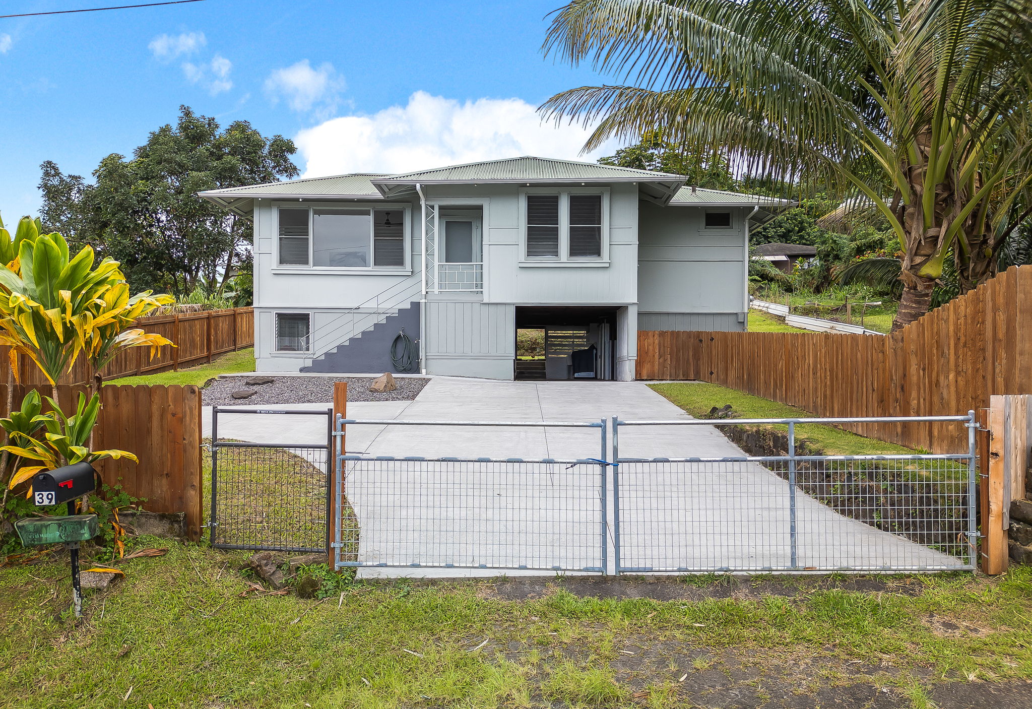 39 Ekaha St — photo