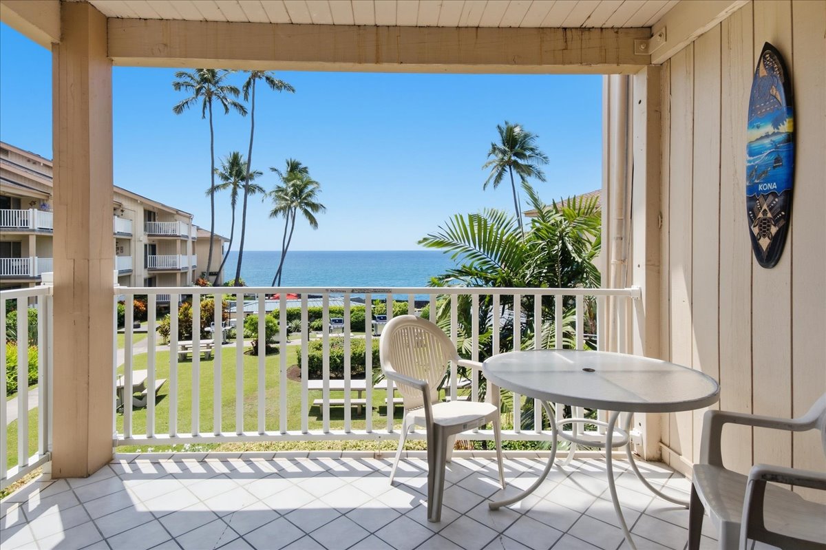 75-6002 Alii Drive, #2204 — photo