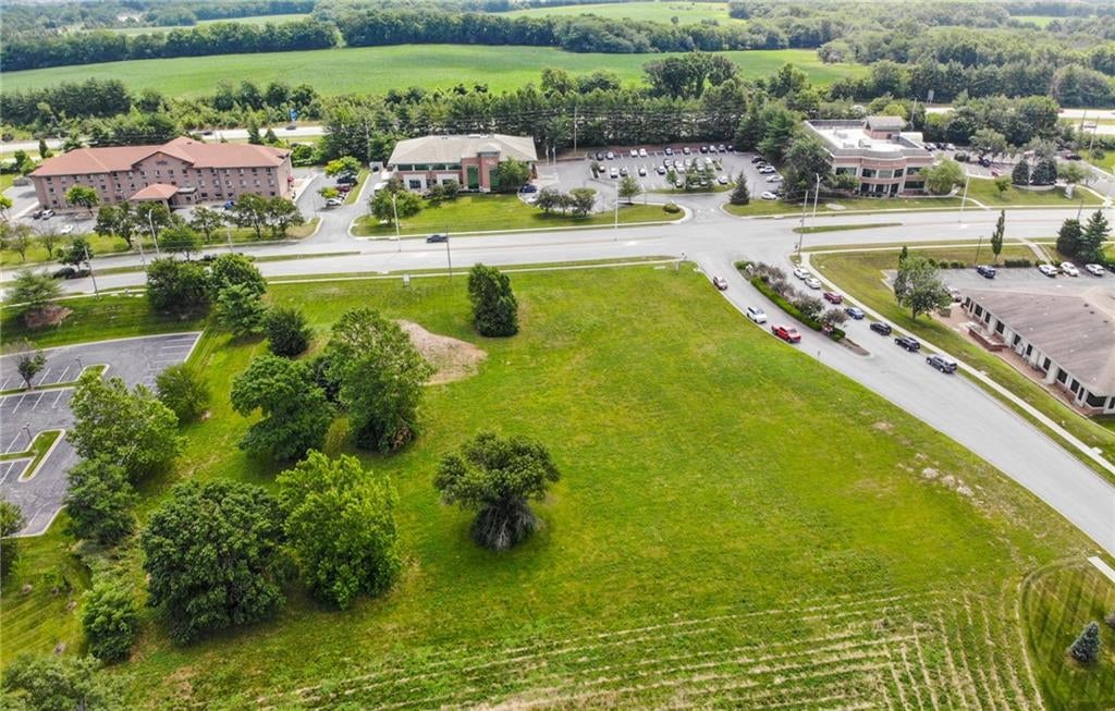 3620 NE Ralph Powell Road, Lee's Summit MO 64064