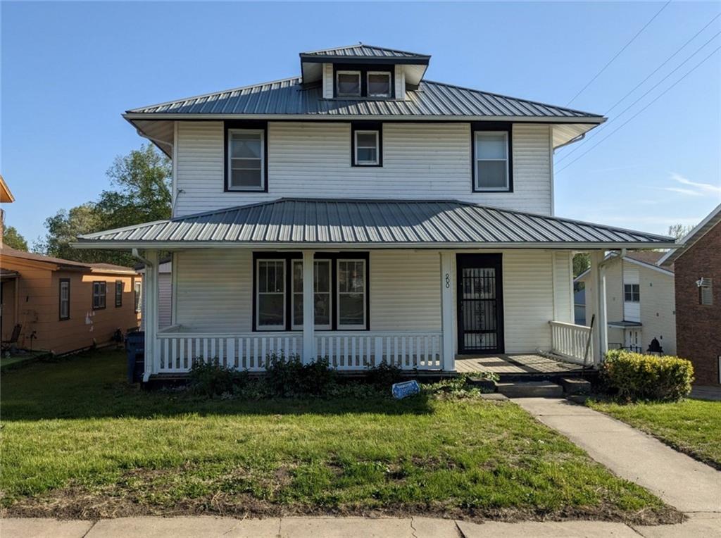 900 E Main Street — photo