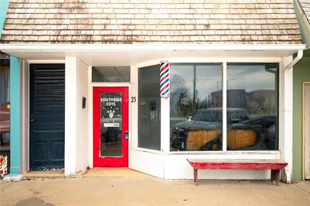 23 W Dakota Street — photo