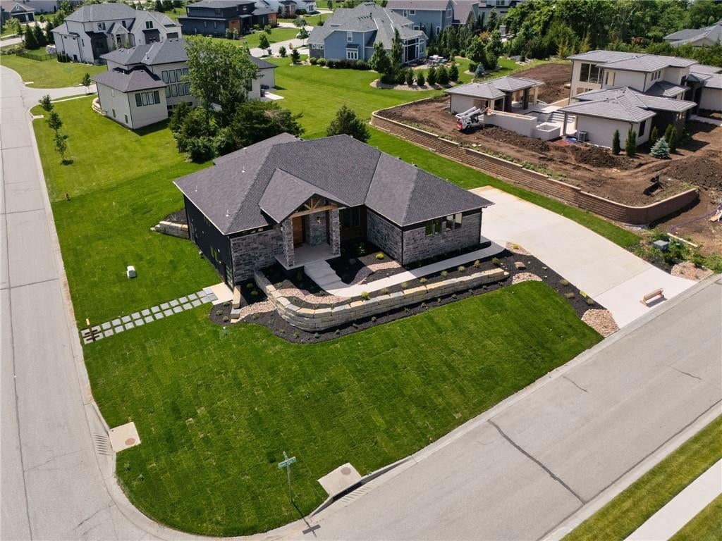 9410 Deer Run Street — photo