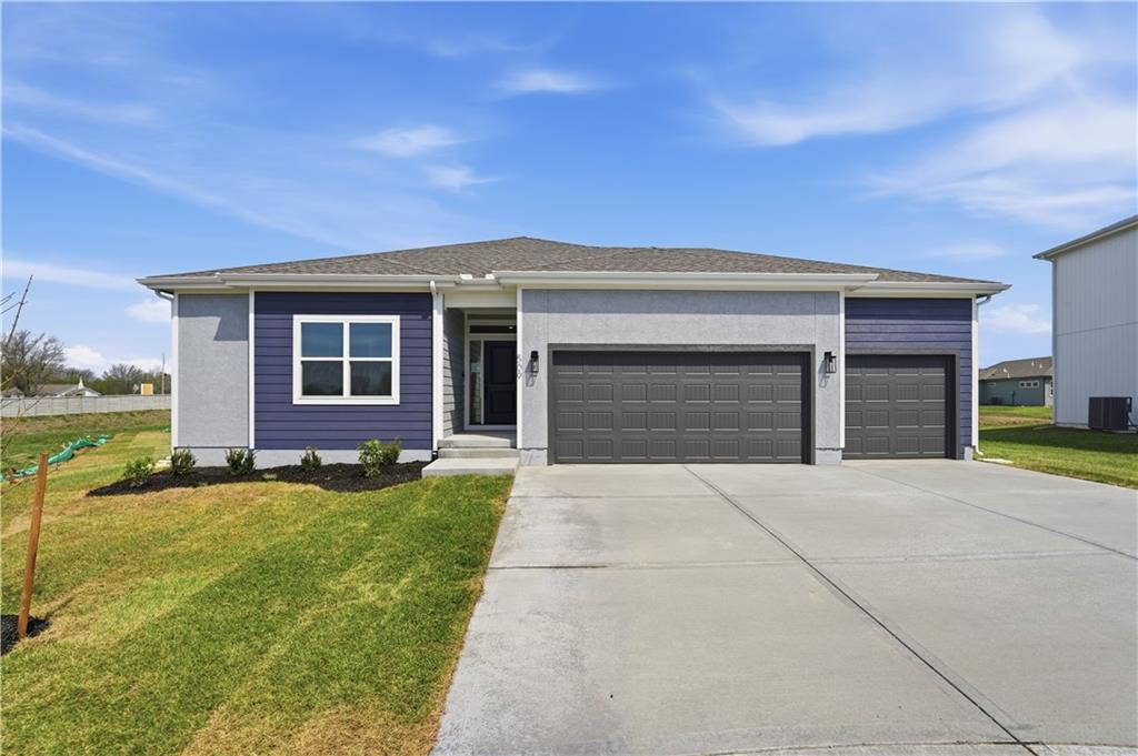 509 SW Newport Drive — photo