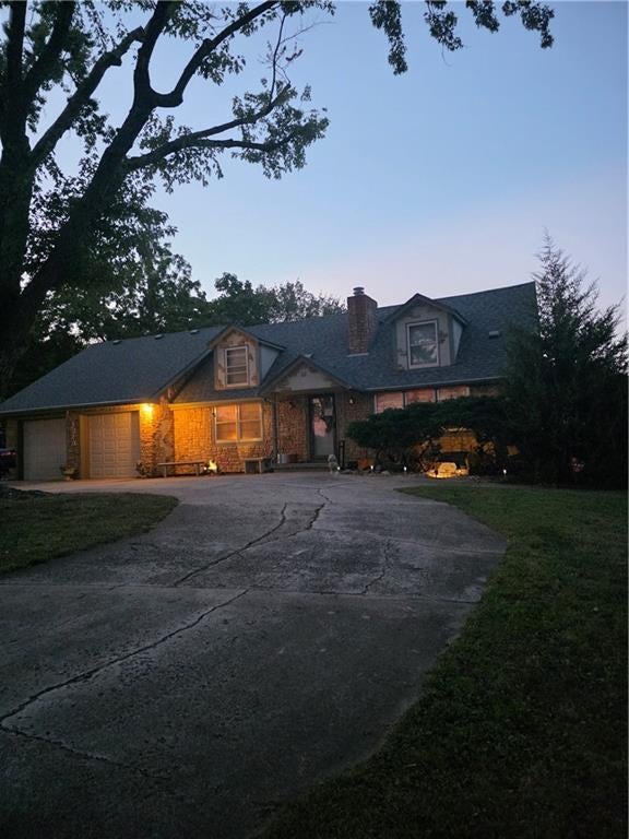 1220 NE Woods Chapel Road — photo