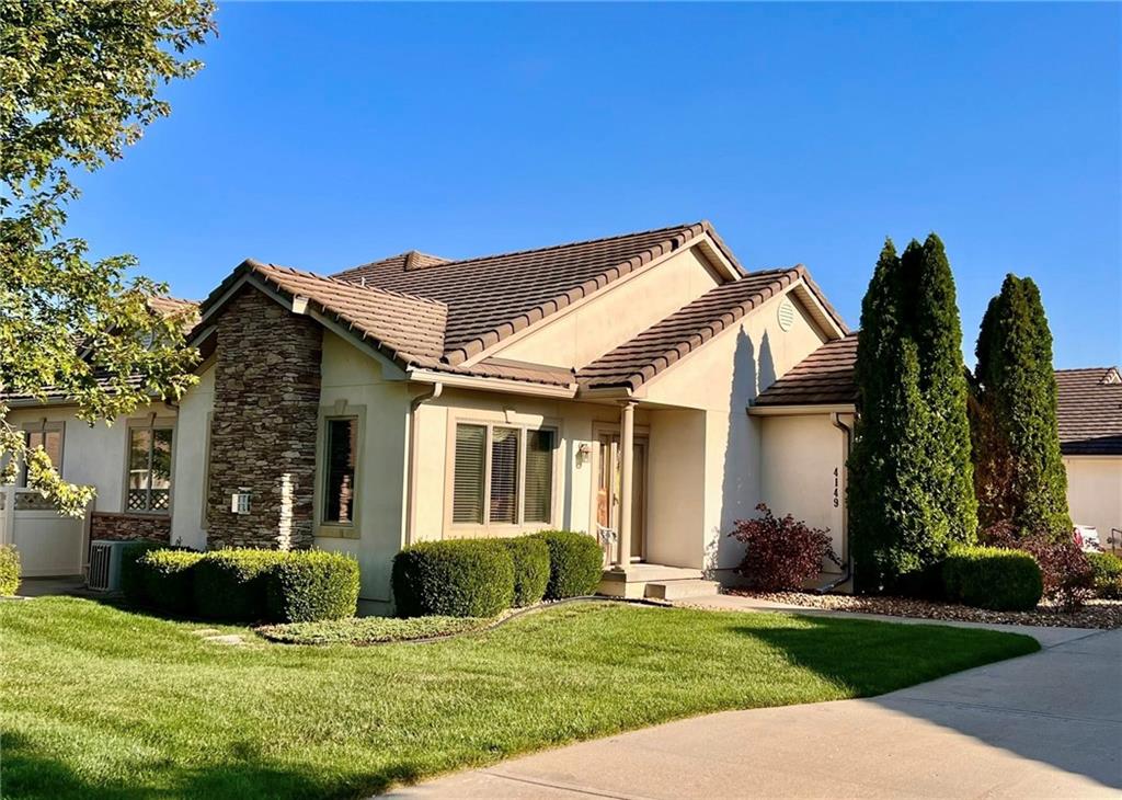 4149 NE Chapel Manor Drive — photo