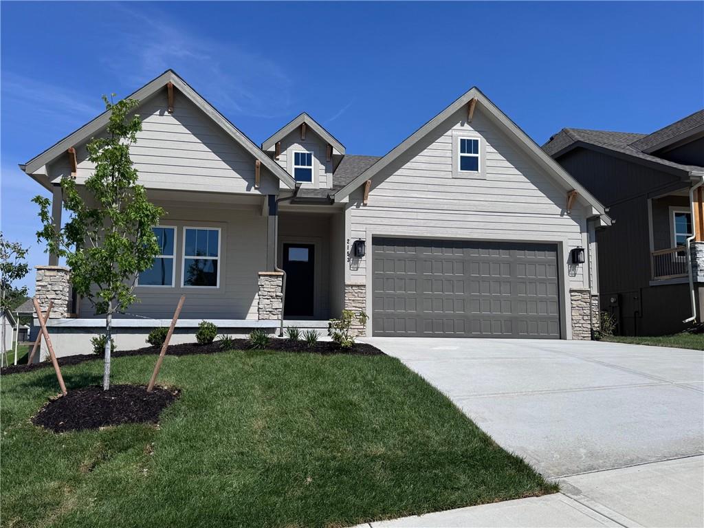 2153 Black Walnut Drive — photo