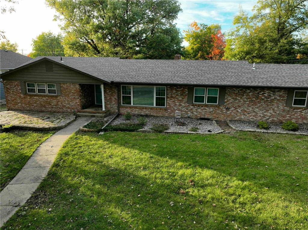 402 Minnetare Lane — photo