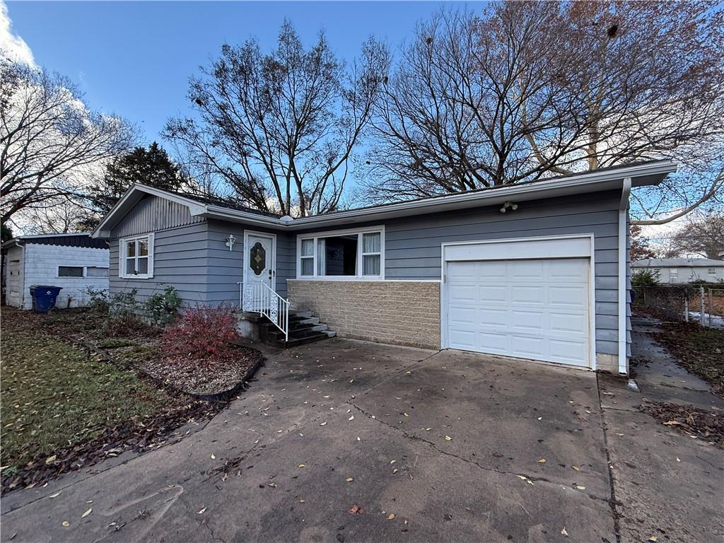104 Warwick Road — photo