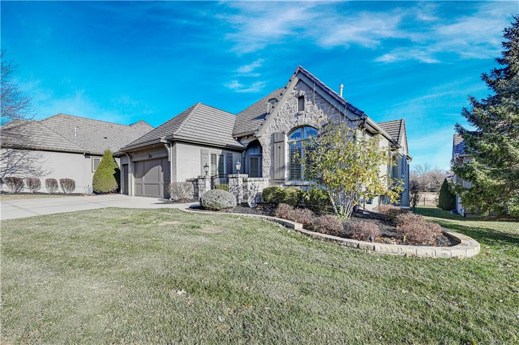 14001 Nicklaus Drive — photo