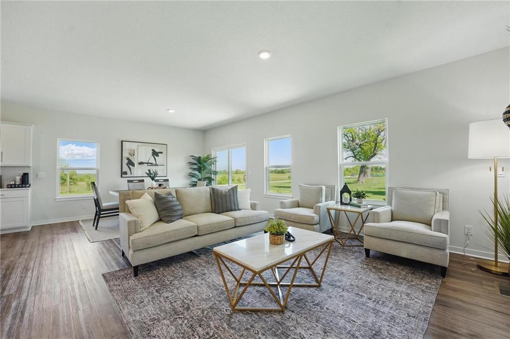 2203 Creek View Lane — photo