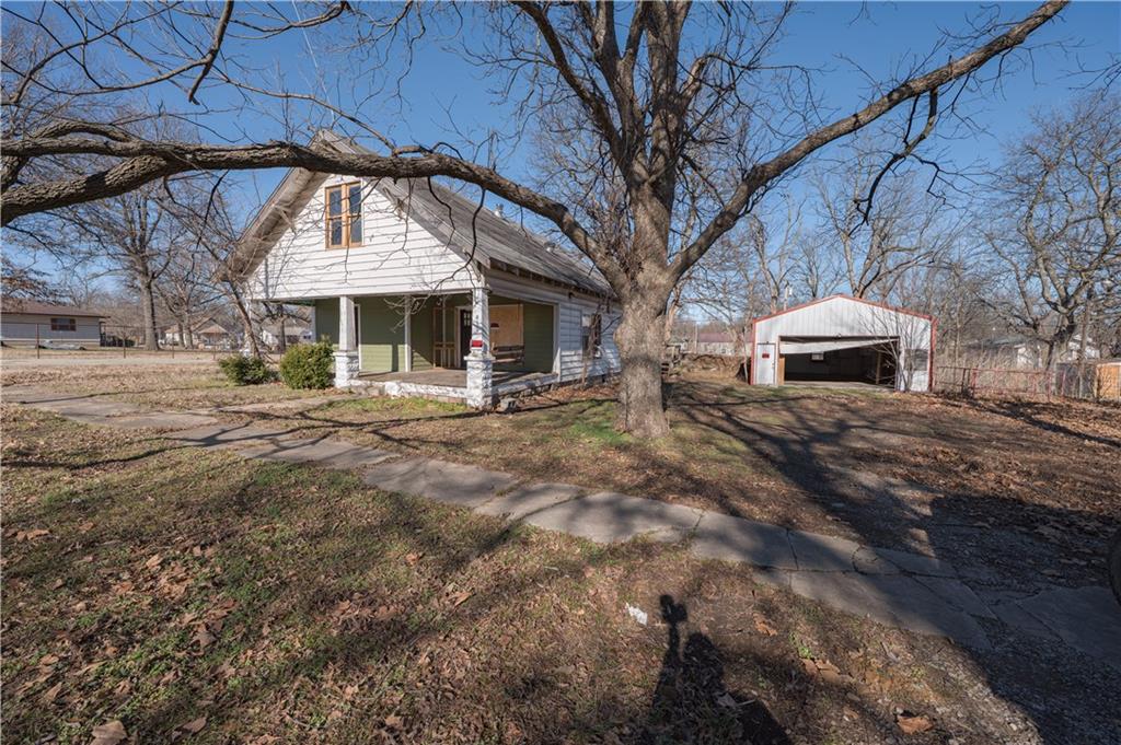 415 Elm Street — photo