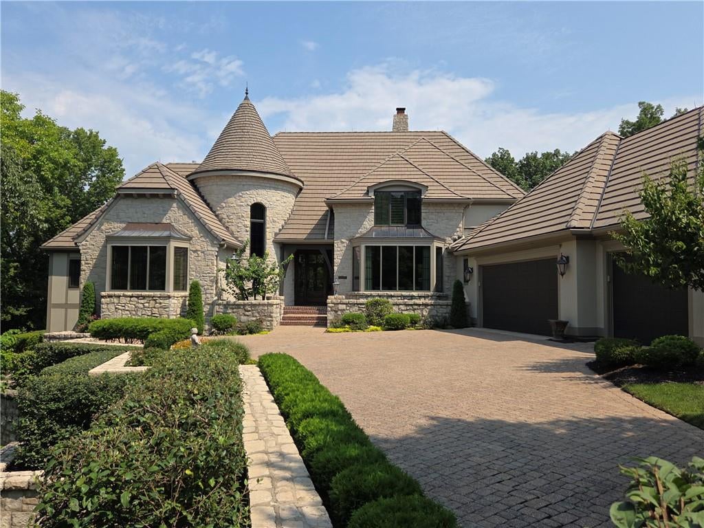 10504 S Highland Lane — photo
