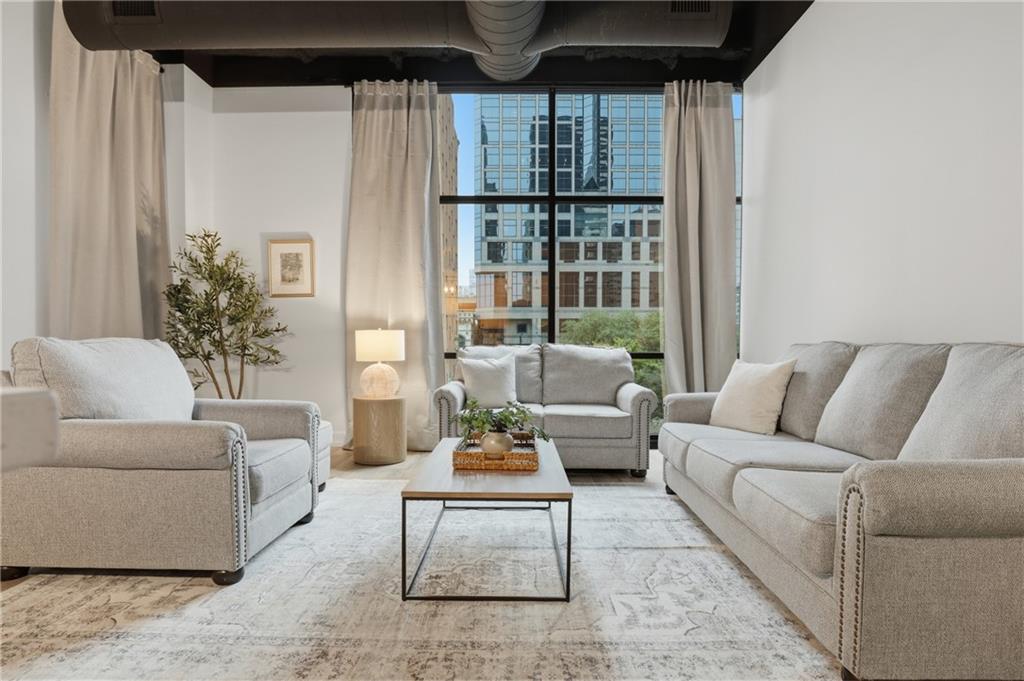 1101 Walnut Street 201 — photo