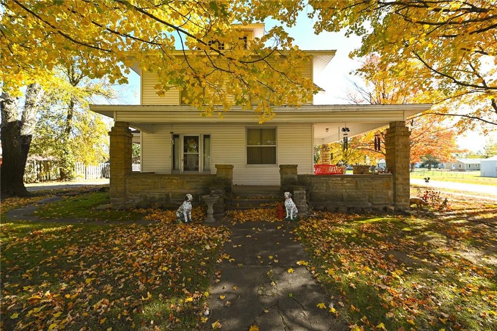 909 S Main Street — photo