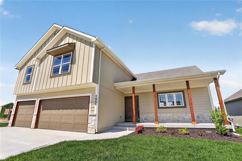 7045 NW Yulich Court — photo