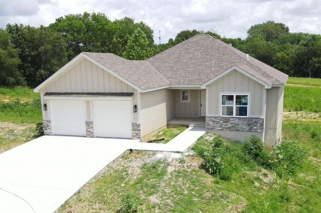 107 Johnson Circle — photo