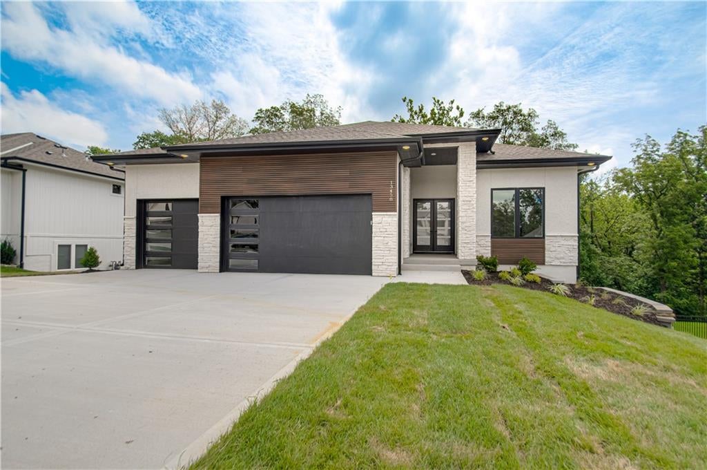 13458 Terrace Park Drive — photo