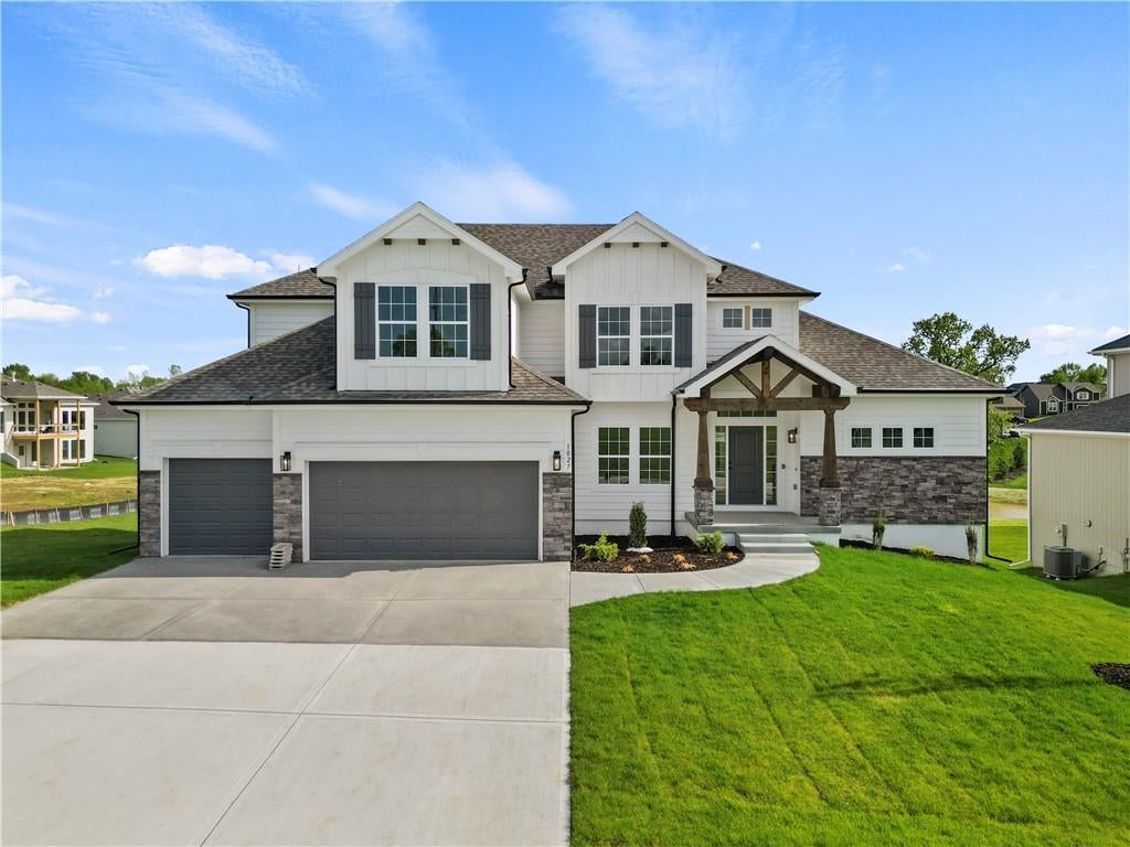 1070 Fir Lane — photo