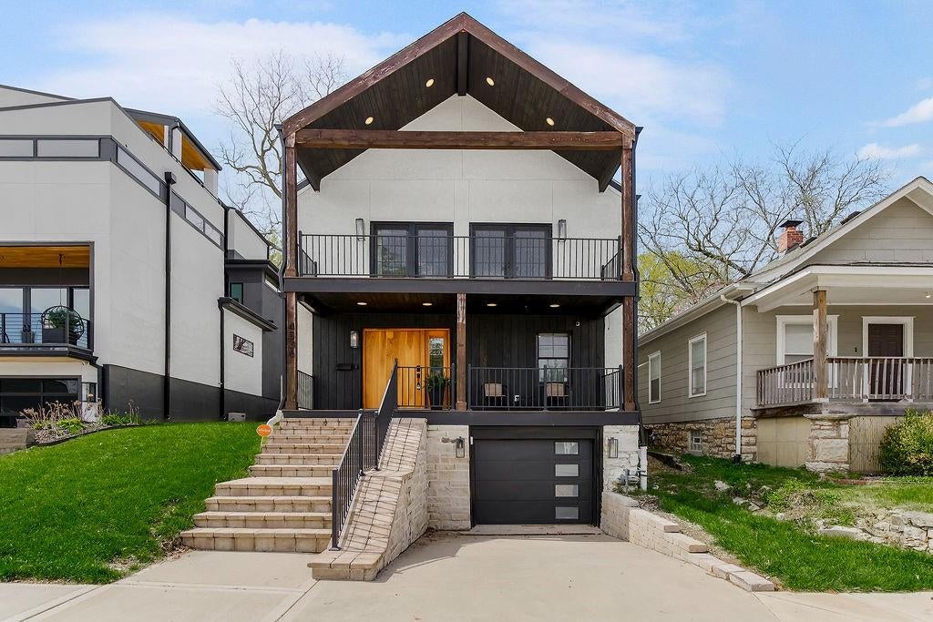 4536 Mercier Street — photo