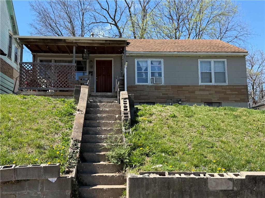 340 N Topping Avenue — photo