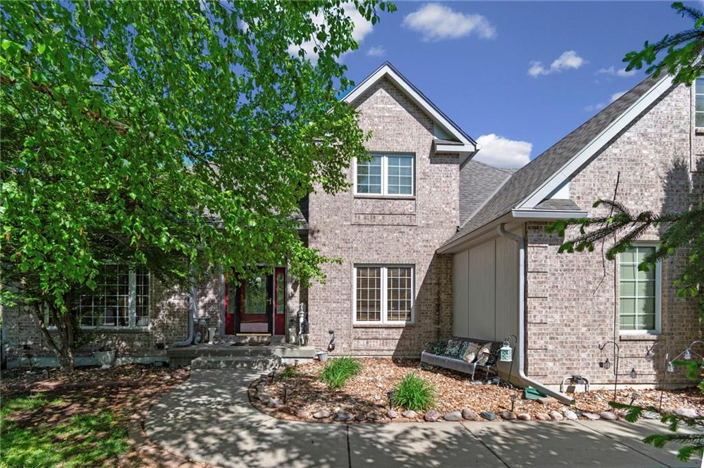 15733 Pine Circle — photo