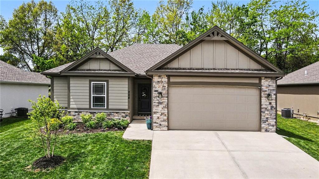 208 S Marimack Court — photo