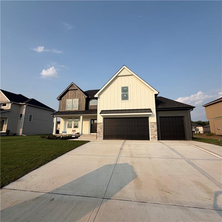 2340 Foxtail Drive — photo