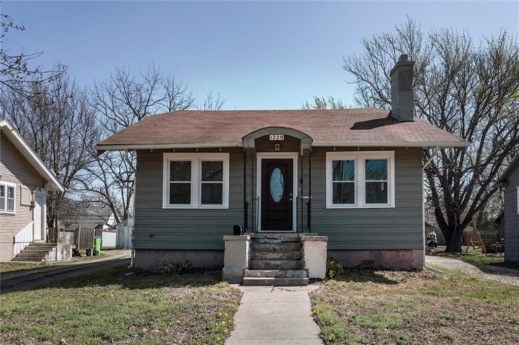 1229 S Main Street — photo