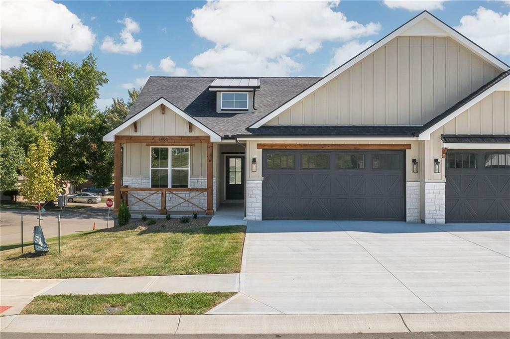 1405 Country Court — photo