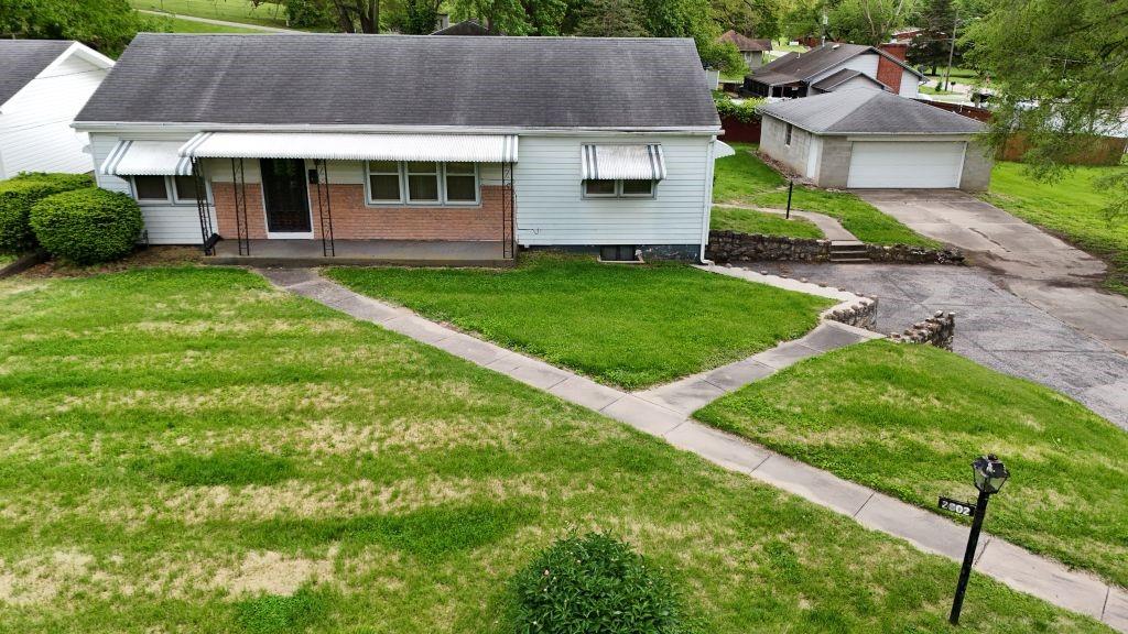 2802 Blackwell Road — photo