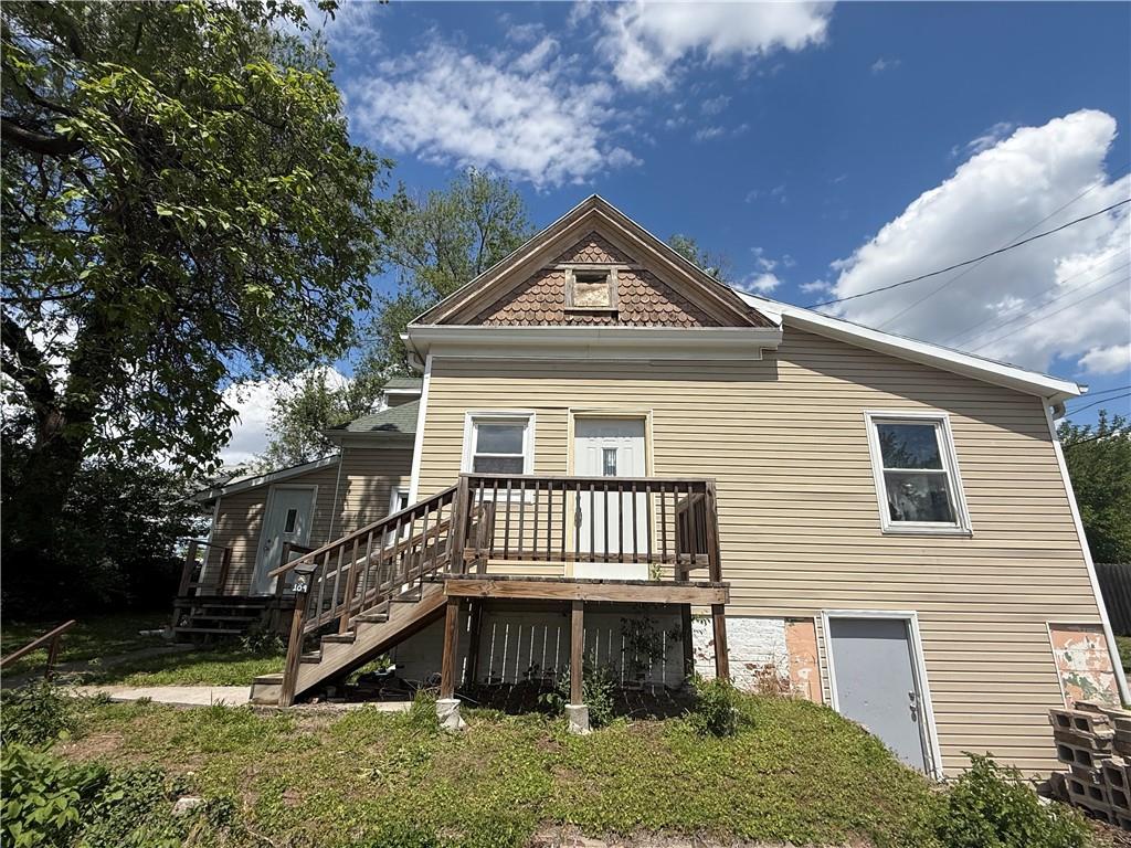 109 E Market Street — photo