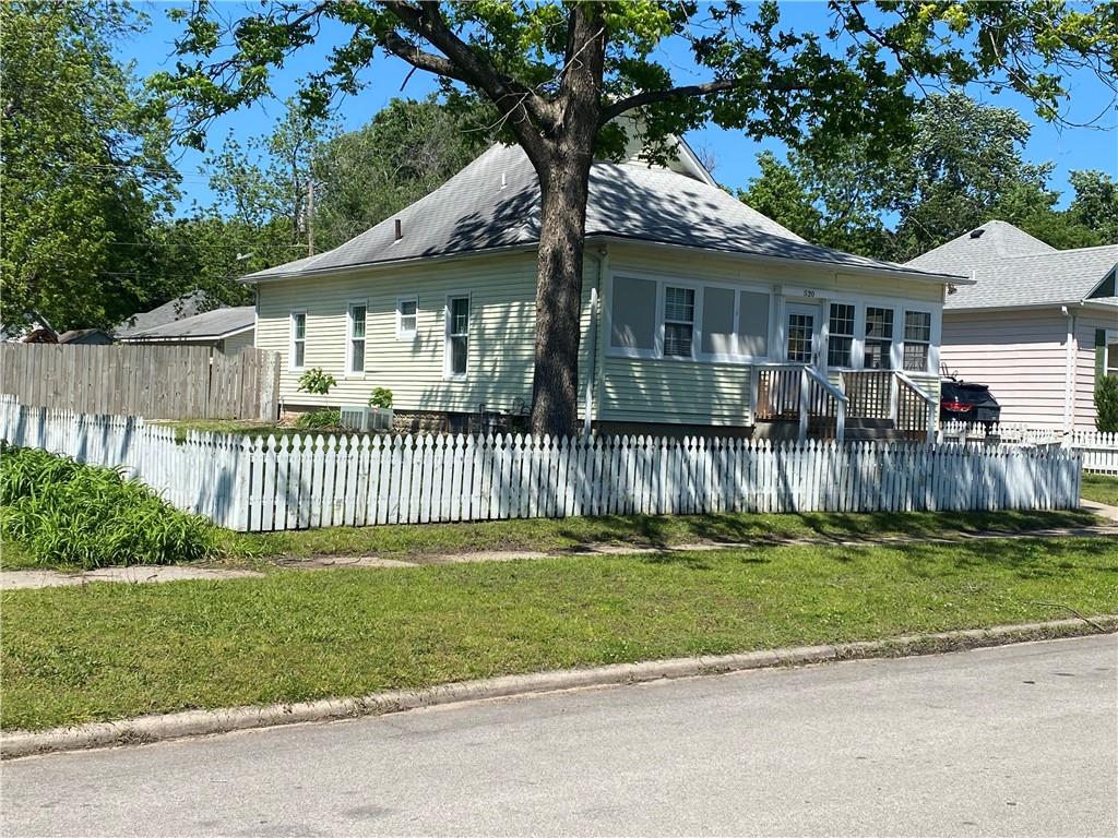520 W Martin Street — photo