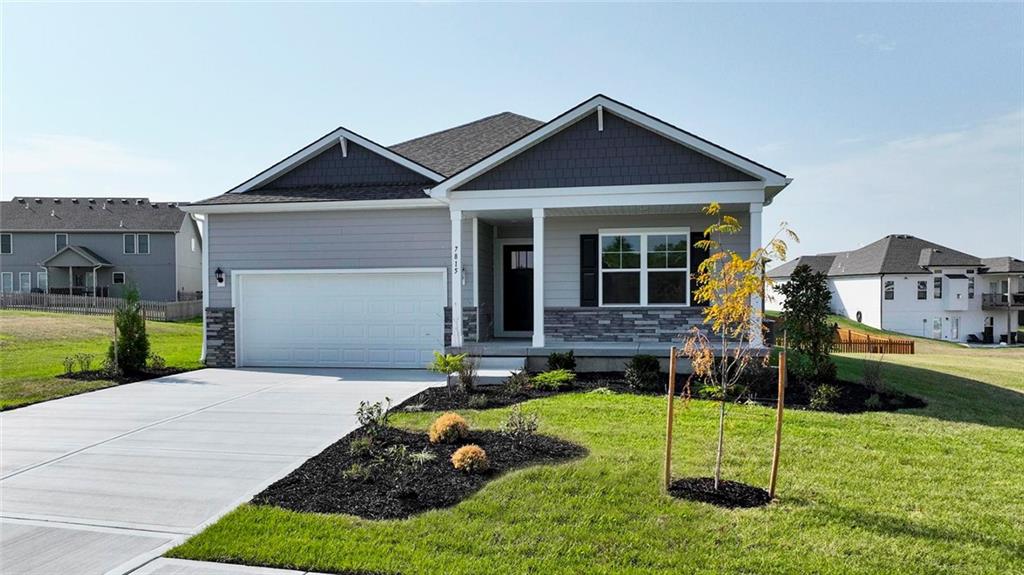 304 Lake Meadows Drive — photo