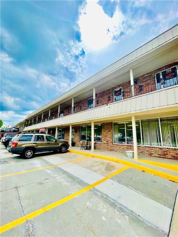 7312-D, D1, E Raytown Road — photo