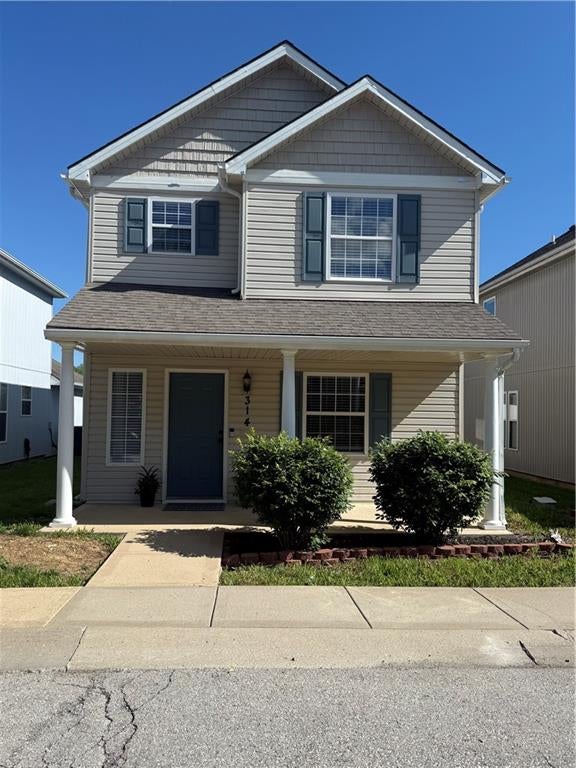 314 NE Coldwater Creek Drive — photo