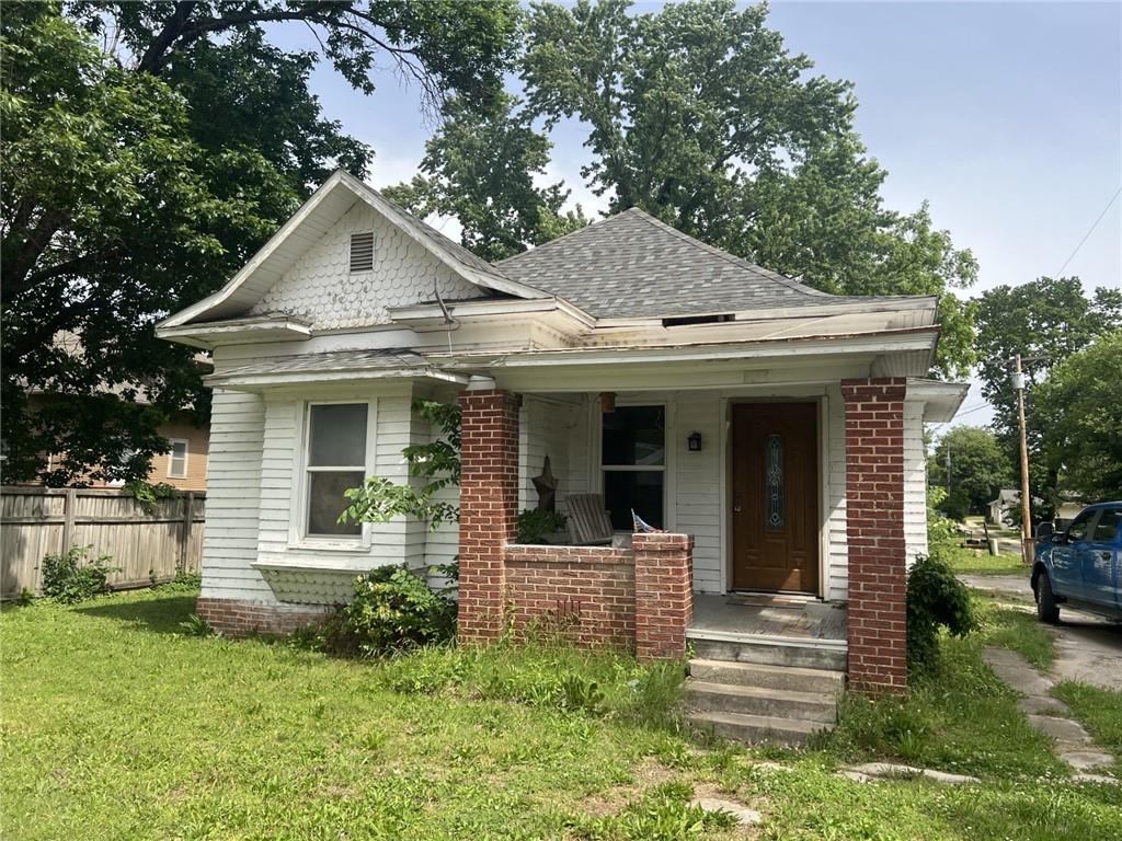 815 Washington Street — photo
