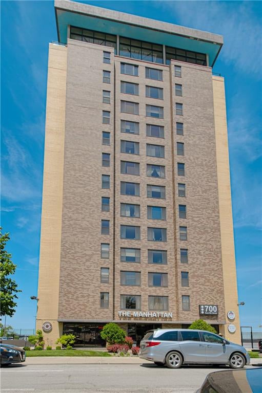 700 E 8th Street #7G — photo