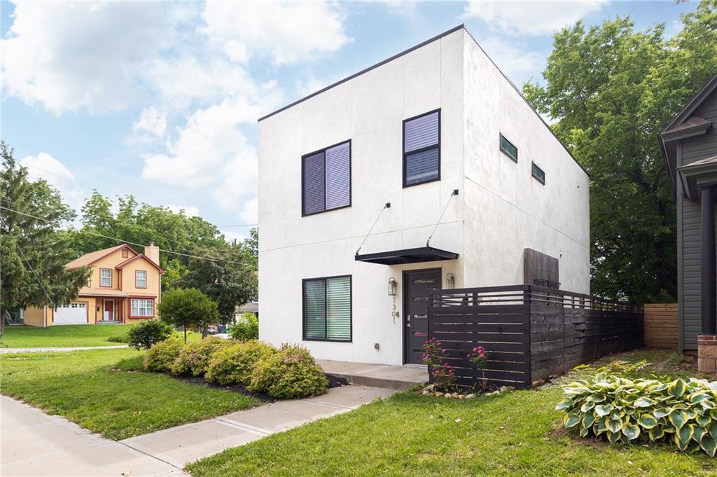 1301 E 41st Street — photo